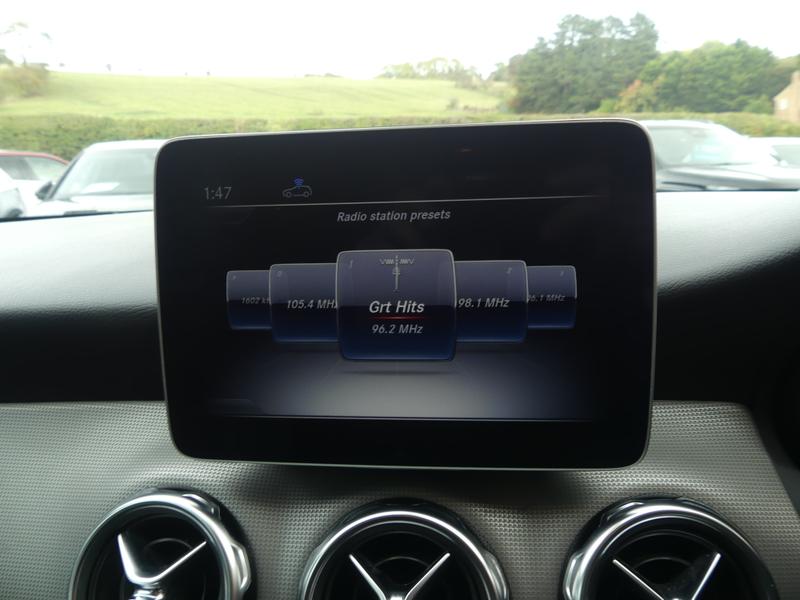 Mercedes-Benz GLA Photo d74df97a-c017-4bcd-a035-861e1a96f629.jpg