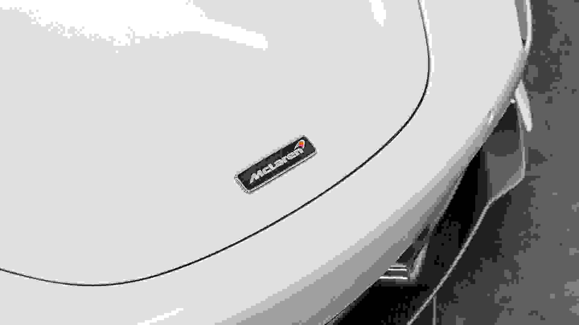 McLaren 720S Photo d74e3202-0fe4-48c4-a1a8-f907d2deee46.jpg