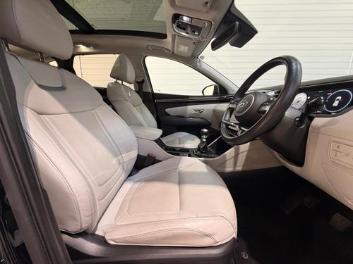Hyundai TUCSON Photo d754d8b7-0661-49d8-910f-9d49a2cc0927.jpeg