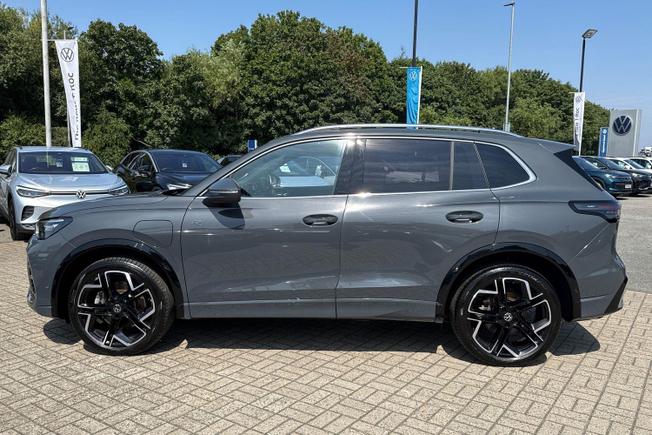 VOLKSWAGEN Tiguan Photo 35
