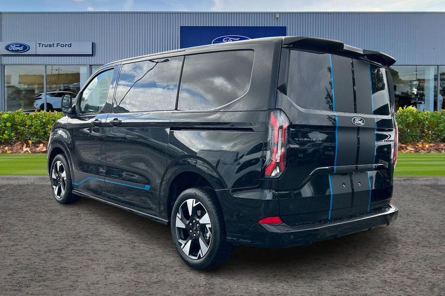 Ford TRANSIT CUSTOM Photo d7605627-a420-47e7-bb61-a22321dd3f21.jpg