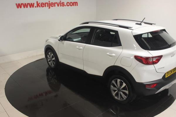 Kia Stonic 1.0 T-GDi 2 SUV 5dr Petrol Manual Euro 6 (s/s) (98 bhp) Photo 4