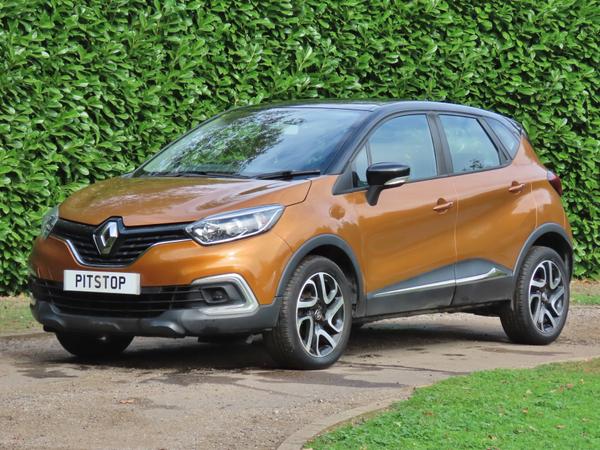 Used Renault Captur HS17HBJ 2