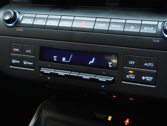 Hyundai KONA Photo d794784c-ebb5-462c-9199-85b6b1107a22.jpg