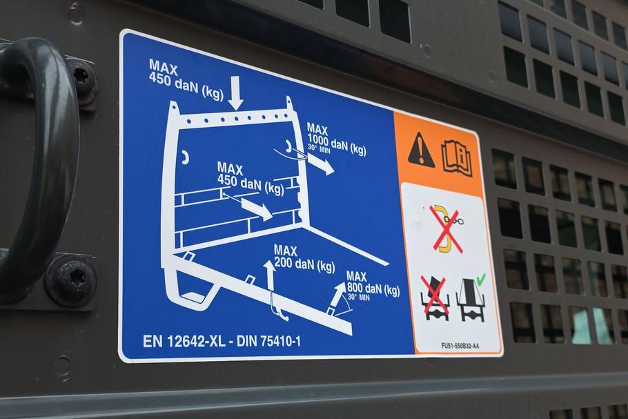 Used FORD TRANSIT YP75KJN 28