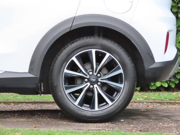 Used Ford Puma LA70XGN 8