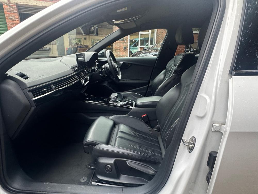 Used Audi A4 DG21FXP 8