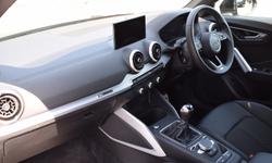Audi Q2 Photo 11