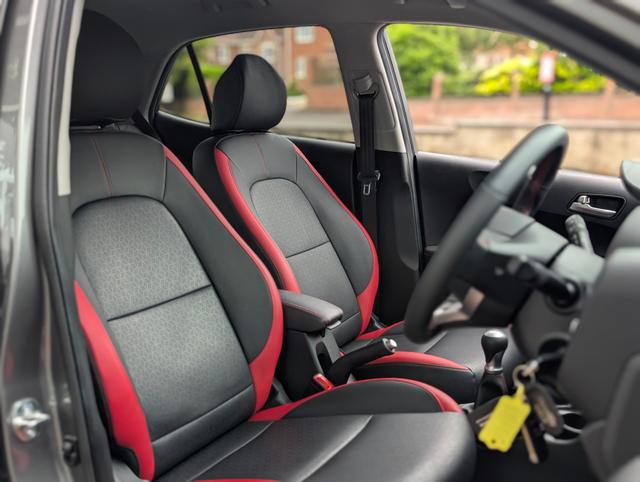 Kia Picanto Photo d7e7c4da-cba8-4775-86da-e824173a92ae.jpg