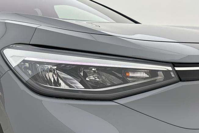 VOLKSWAGEN ID.4 Photo 19
