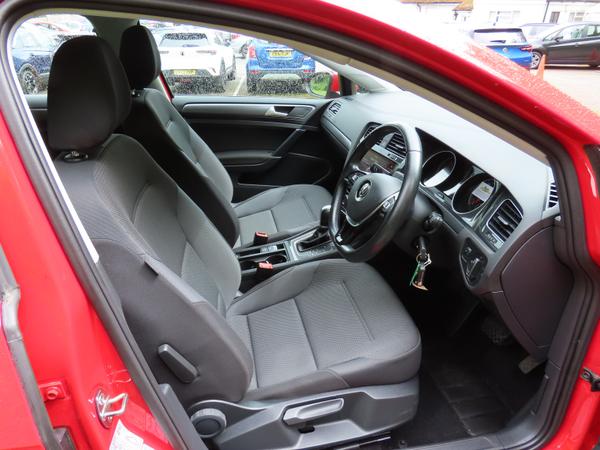 Used Volkswagen Golf DA17GWZ 17