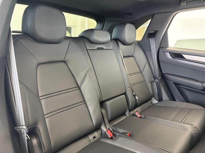 PORSCHE Cayenne Photo 29