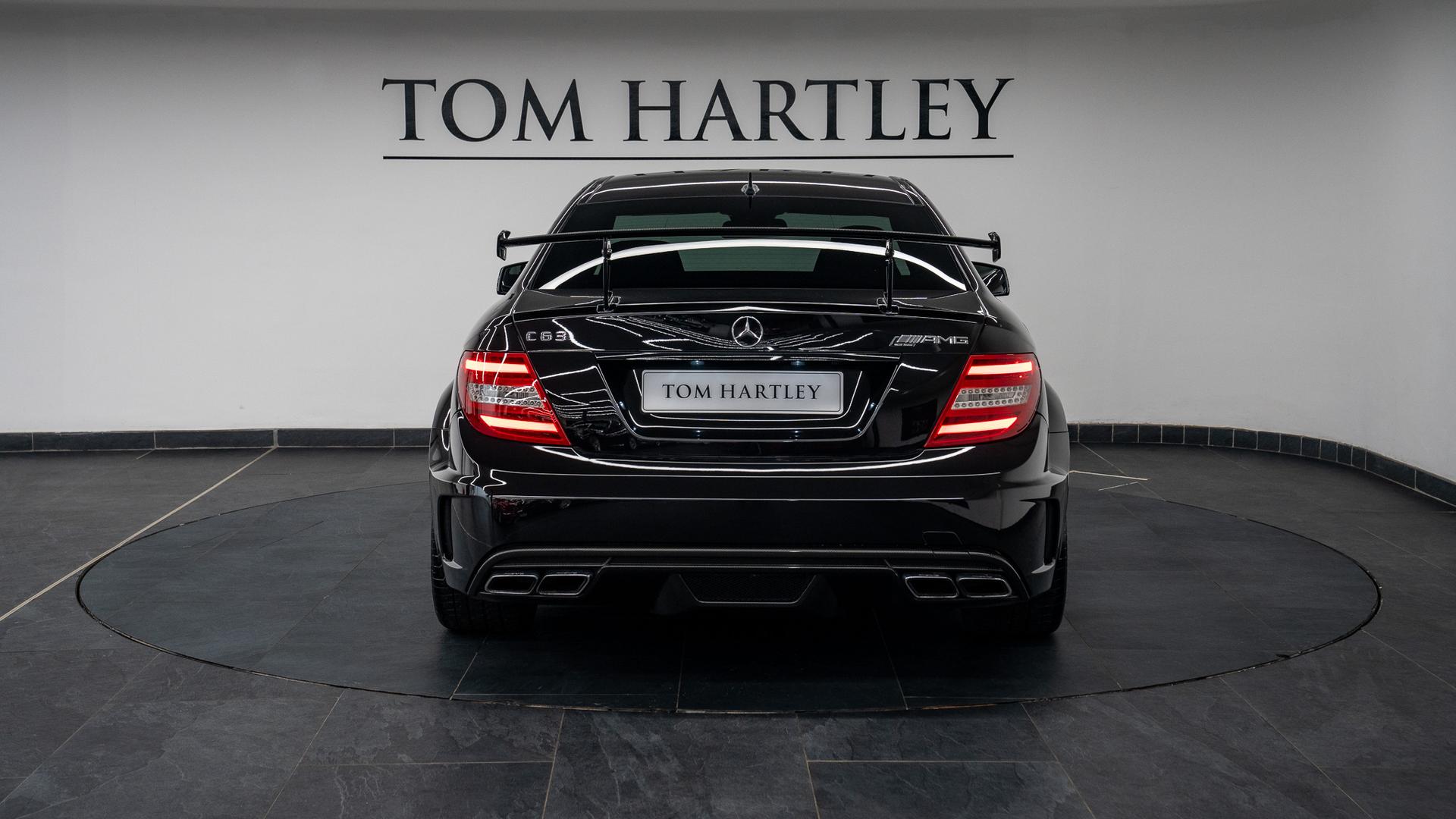 Mercedes-Benz C63 AMG Photo d80d5879-4144-459d-8d8b-ed35a26b5994.jpg