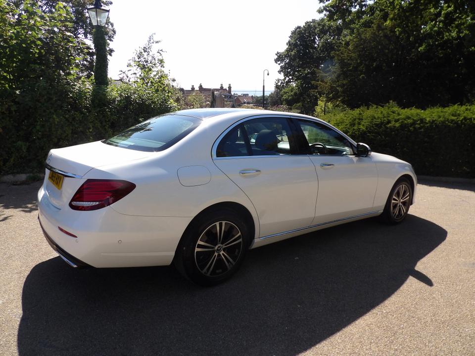 Used Mercedes-Benz E Class LN69HXY 7