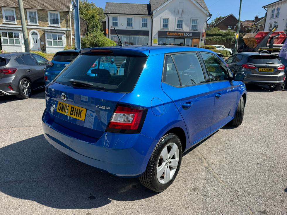 Skoda Fabia Photo d8226a56-9bcf-46c8-bae0-03f23cf9da36.JPEG