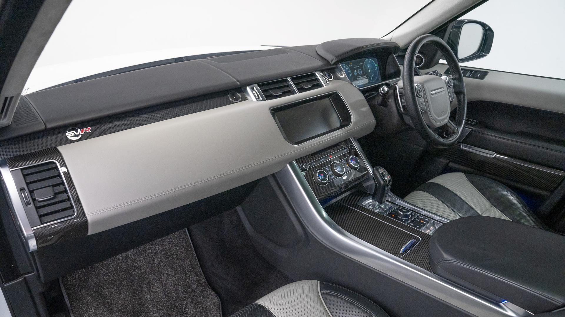 Land Rover Range Rover Sport Photo d8403dbb-e273-4d7a-a53f-19d9f5decff8.jpg