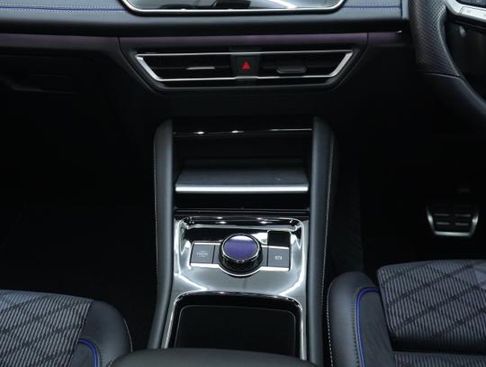 Volkswagen Tiguan Photo d84f6000-54cf-4d4c-83a6-f80d906b026a.jpg
