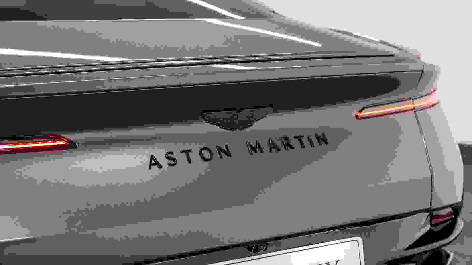 Aston Martin DB12 Photo d86e15b7-e556-4b7a-a5d8-c927b8a96654.jpg