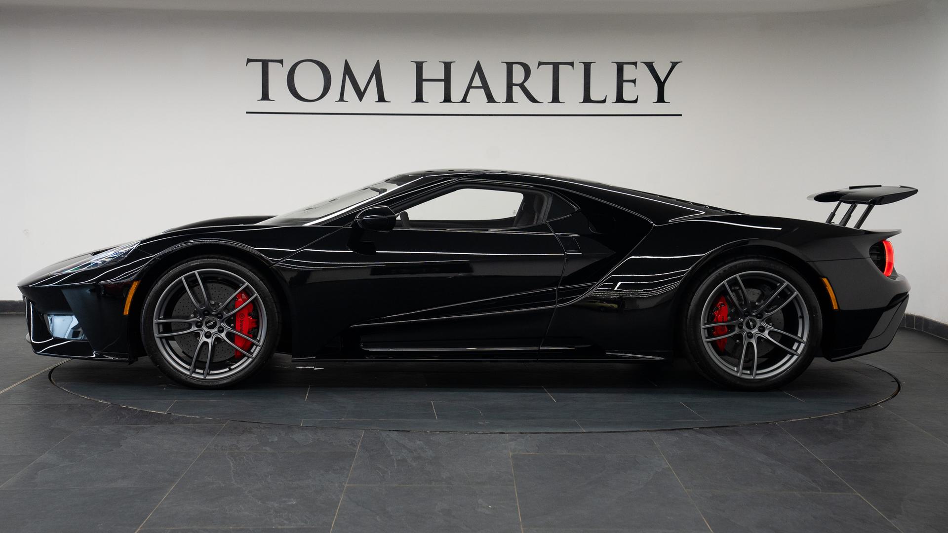 Ford GT Photo d8738934-33c2-4b12-8a86-e7e1c75472dc.jpg