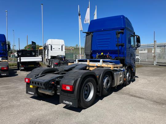 Iveco S-WAY Photo