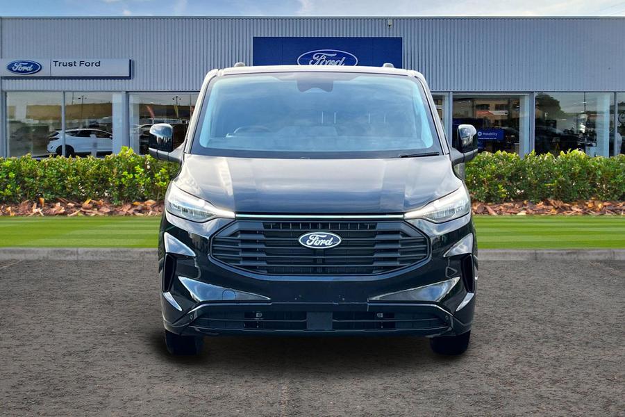 Ford TRANSIT CUSTOM Photo d89c8ef6-46d7-40a7-8737-cdd9b581a30a.jpg