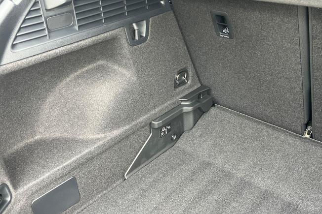 AUDI Q2 Photo 37