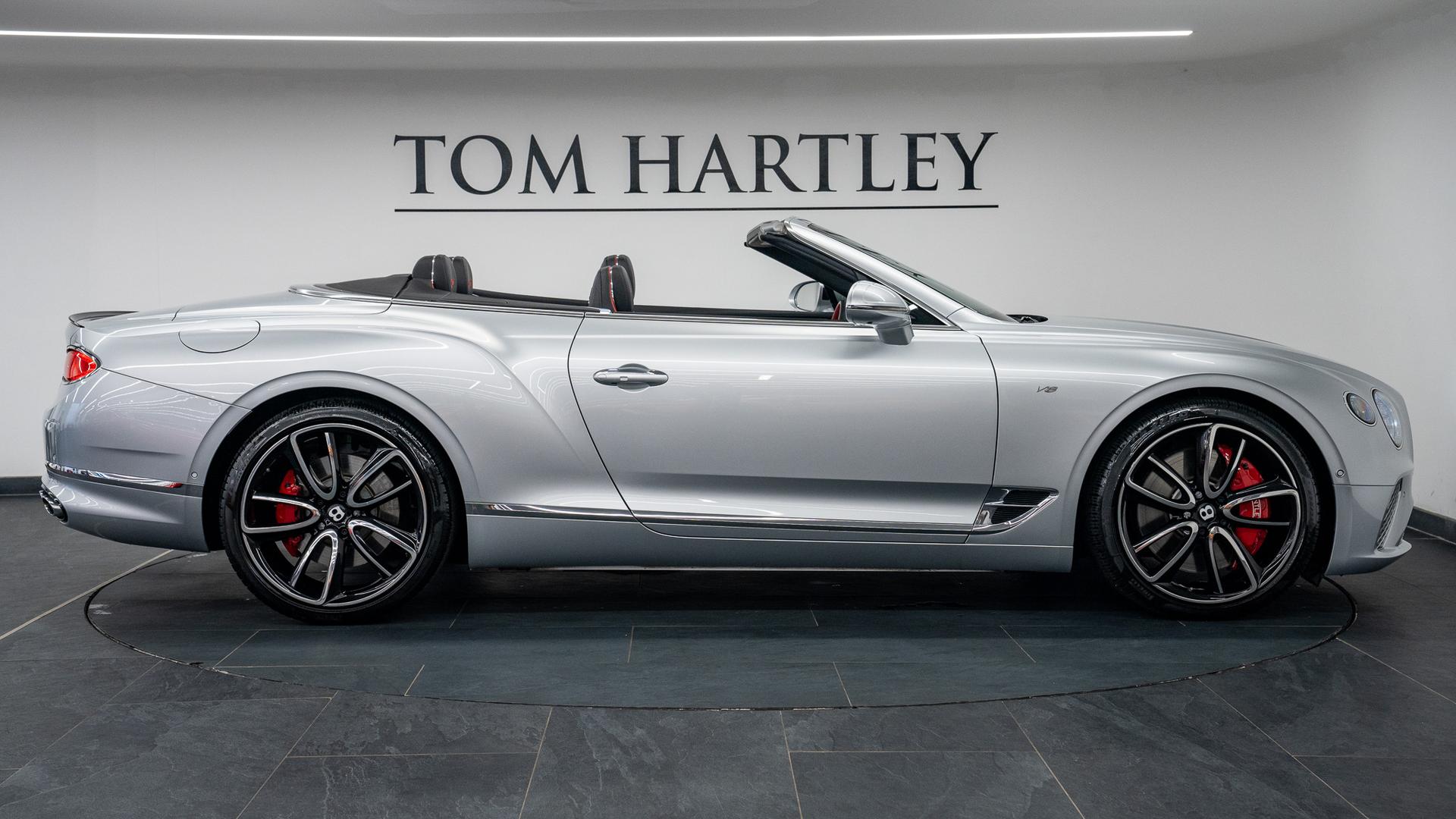 Bentley Continental Photo d8a88a3b-dcaa-489d-a058-c5611df2ac1d.jpg