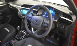 Vauxhall CORSA Photo 2