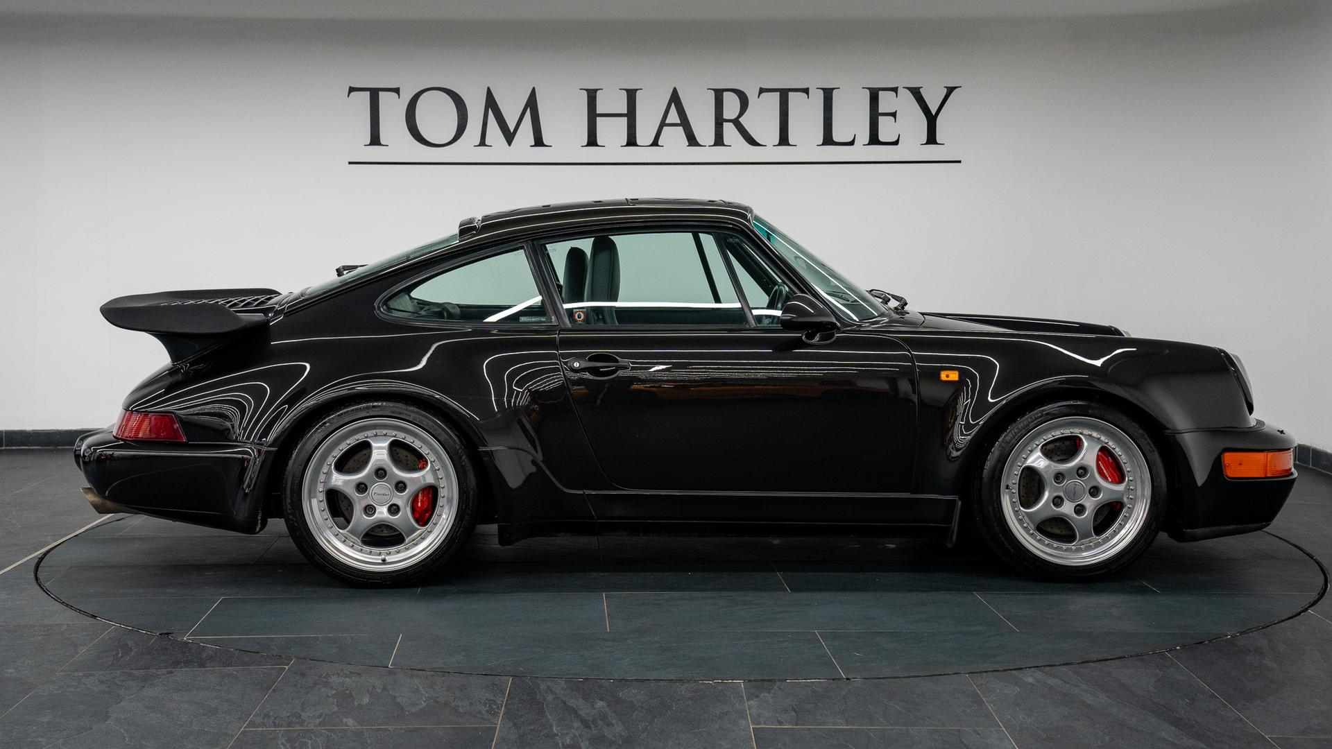 Porsche 911 Photo d8b9f3cf-9b4a-483c-bbe2-e85574b46919.jpg