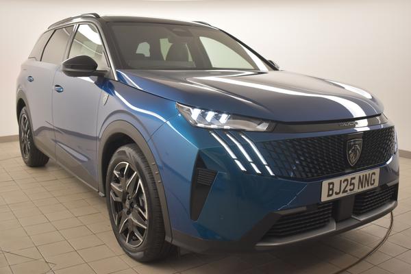 Used 2025 Peugeot 5008 1.2 Hybrid 136 GT 5dr e-DSC6 Blue at SERE Motors