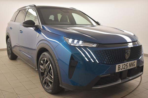 Used 2025 Peugeot 5008 1.2 Hybrid 136 GT 5dr e-DSC6 Blue at SERE Motors