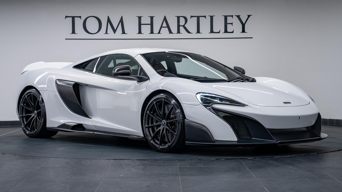Used 2015 McLaren 675 LT Clubsport Silica White Metallic at Tom Hartley