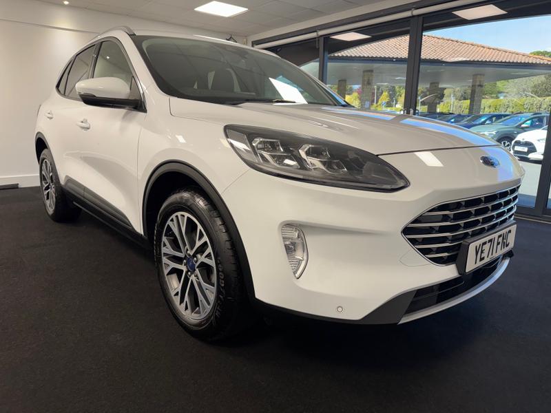 Ford Kuga Photo d8dc2b8e-cef4-4ab5-bcbb-66f2a82c49b2.jpg