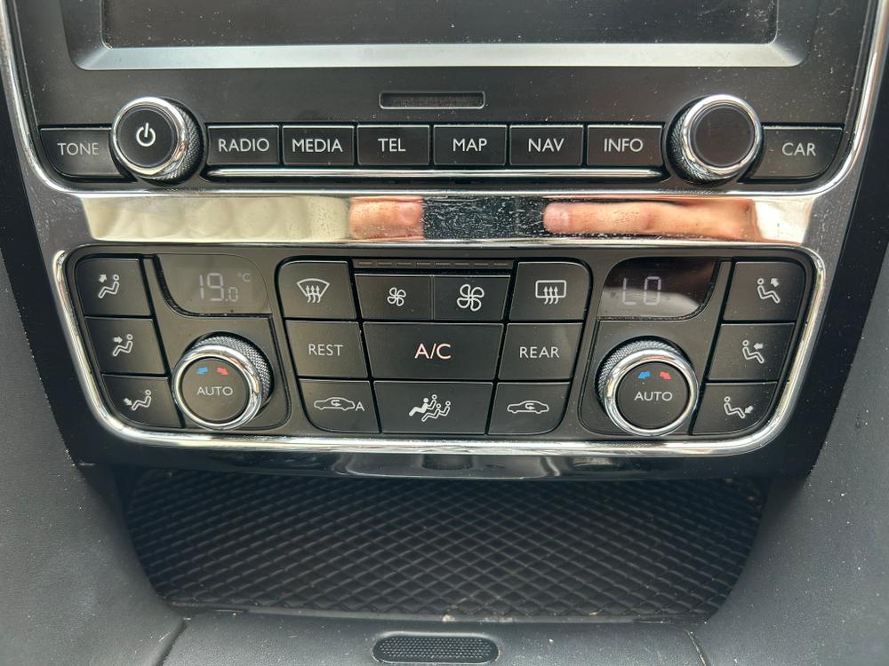 Used Bentley Continental GTC LV63LFZ 37