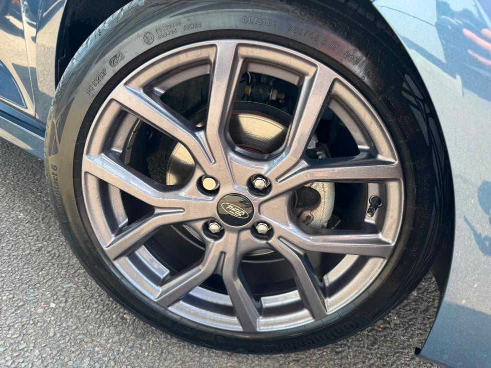 Ford Fiesta Photo d903e520-bab5-4797-9f03-aebc4865068b.jpeg