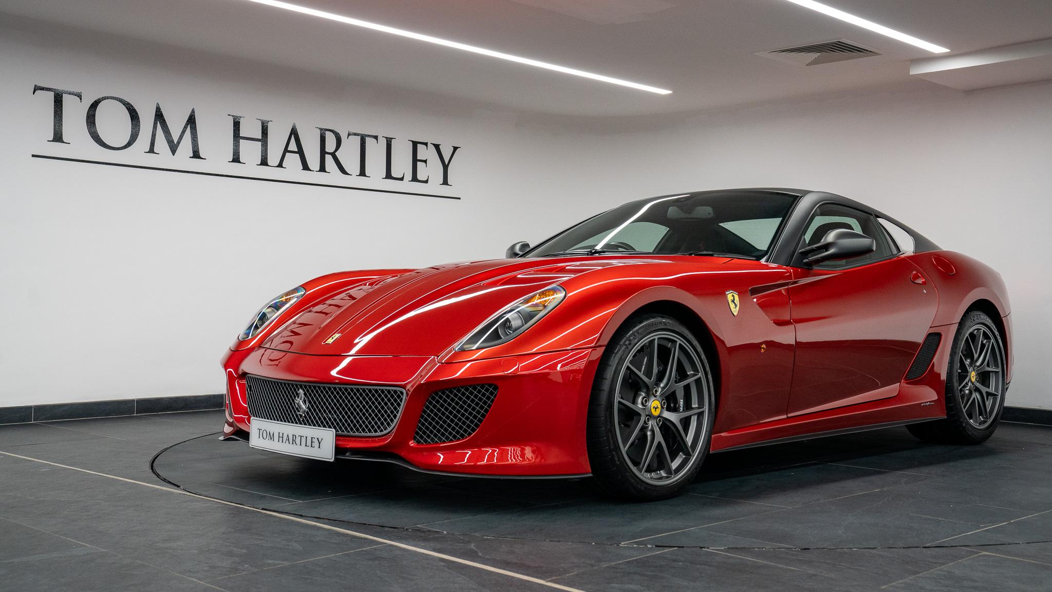 Look Smart Ferrari 599GTO 2010年　レッド 2010 Ferrari 599 GTO - Rosso Corsa - Walkaround & Interior
