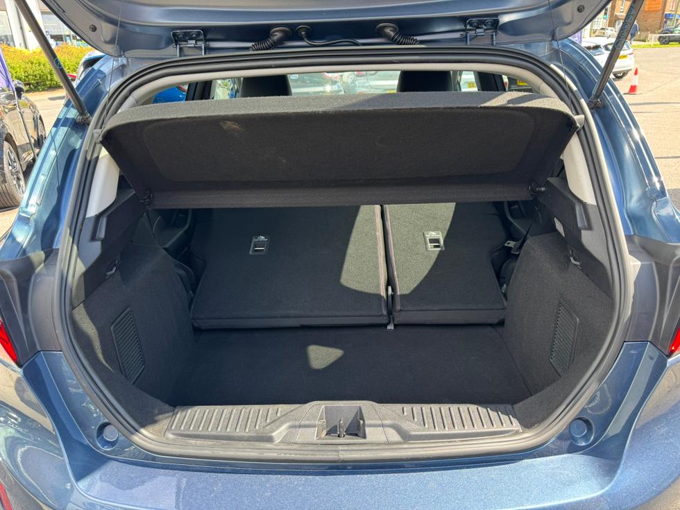 Ford Fiesta Photo d9167965-fb83-4cfc-8d9b-daa6bf594506.JPEG