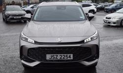 MG MOTOR UK HS Photo 4