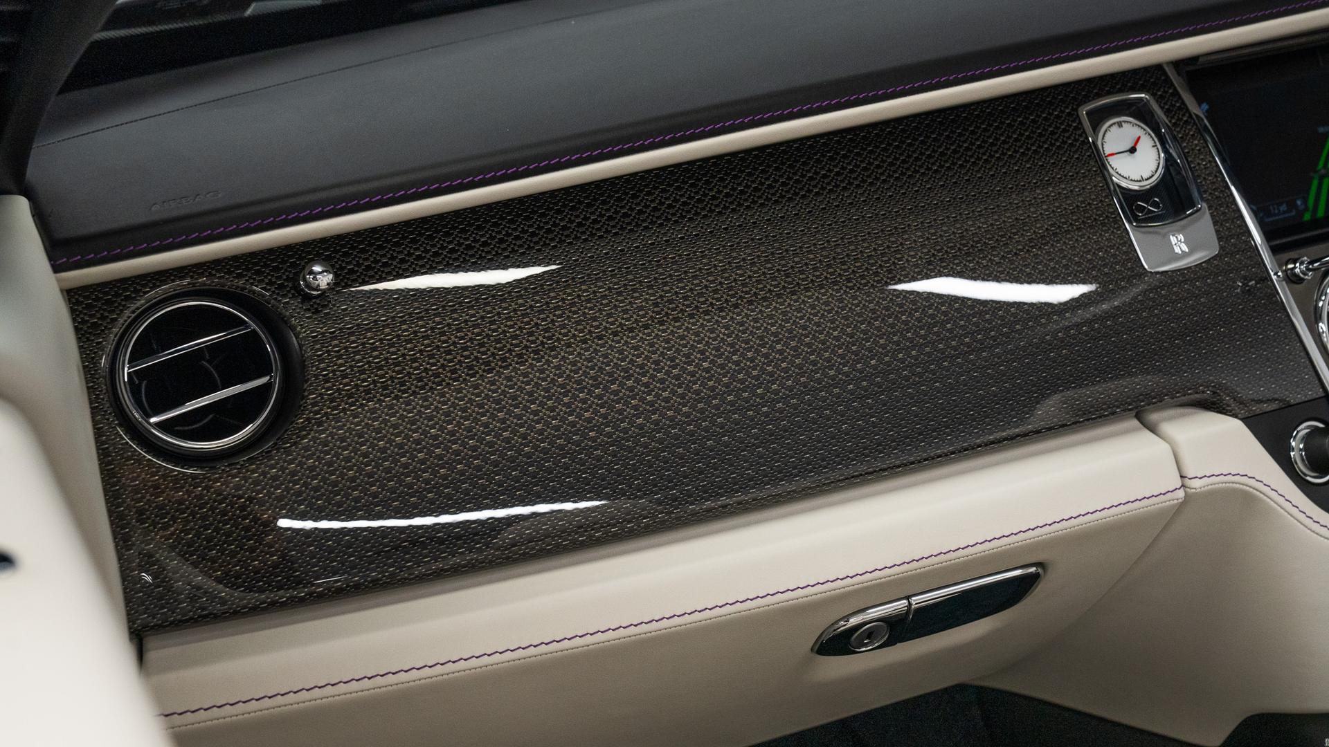 Rolls-Royce Dawn Photo d91be991-9f53-4717-bacd-30f1da1eb4b0.jpg