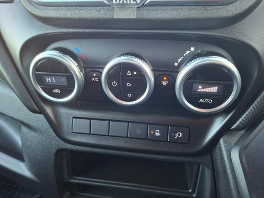 Iveco DAILY Photo