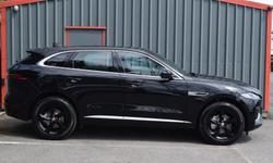 Jaguar F-PACE Photo 1