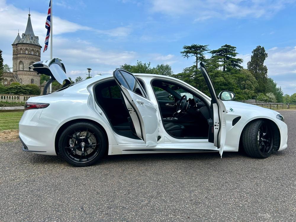 Used Alfa Romeo Giulia LC22YDN 14