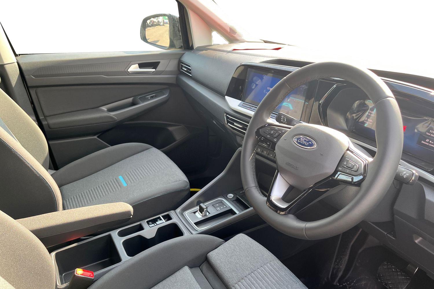 Ford TRANSIT CONNECT Photo 13