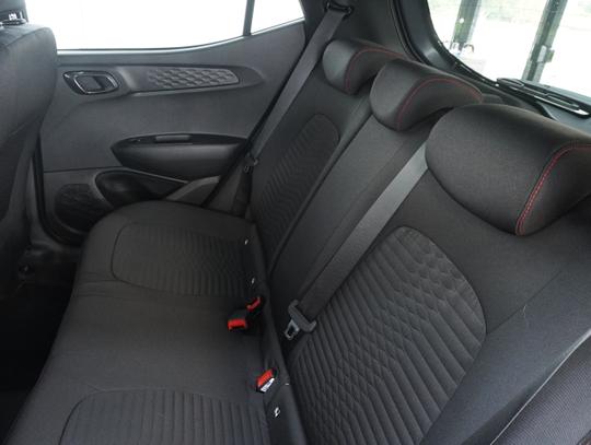 Hyundai i10 Photo d9711810-9ed1-4f32-b83f-f4bafd7d5369.jpg