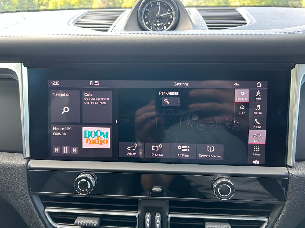 Used Porsche Macan RA71BBJ 40