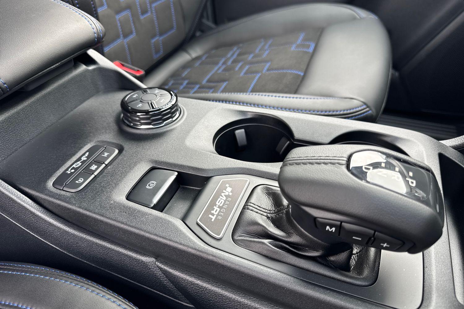 Ford RANGER Photo 40