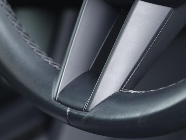 PORSCHE Taycan Photo 24