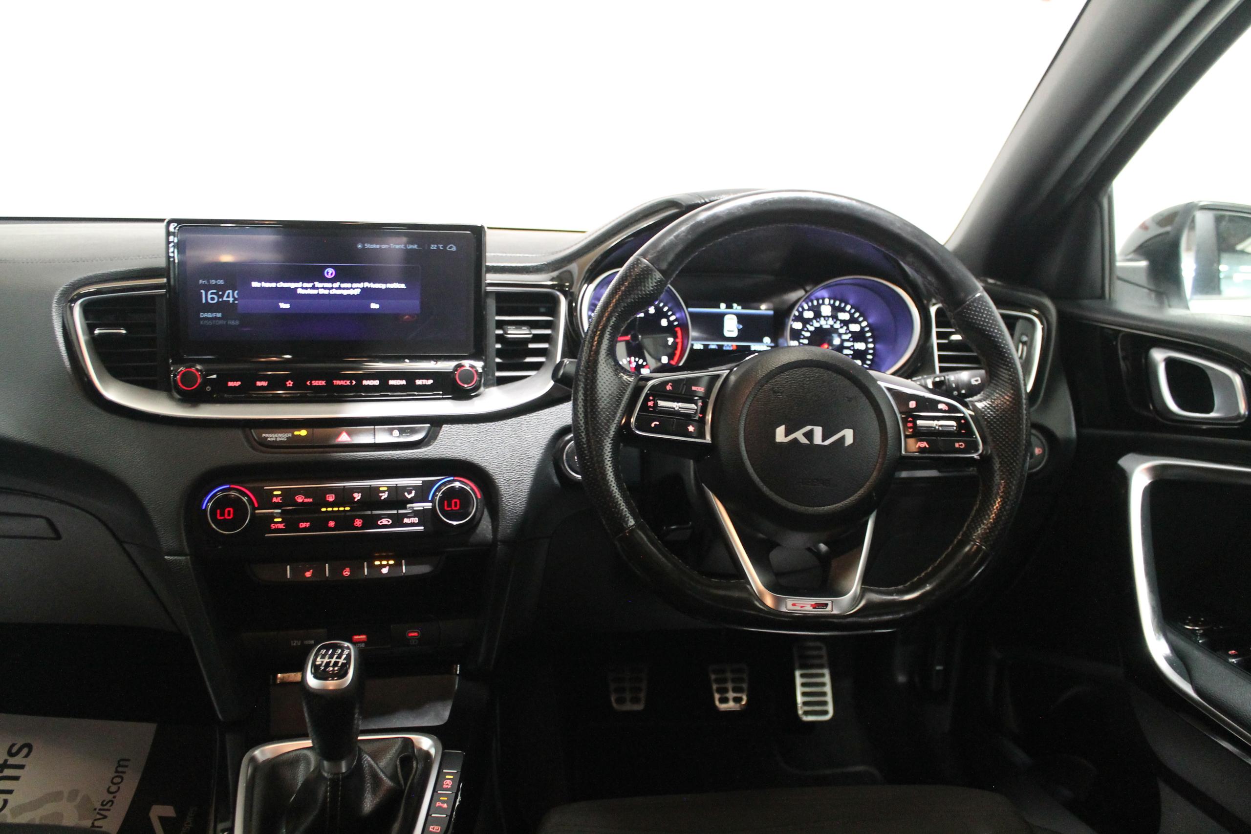Kia Ceed Photo 8