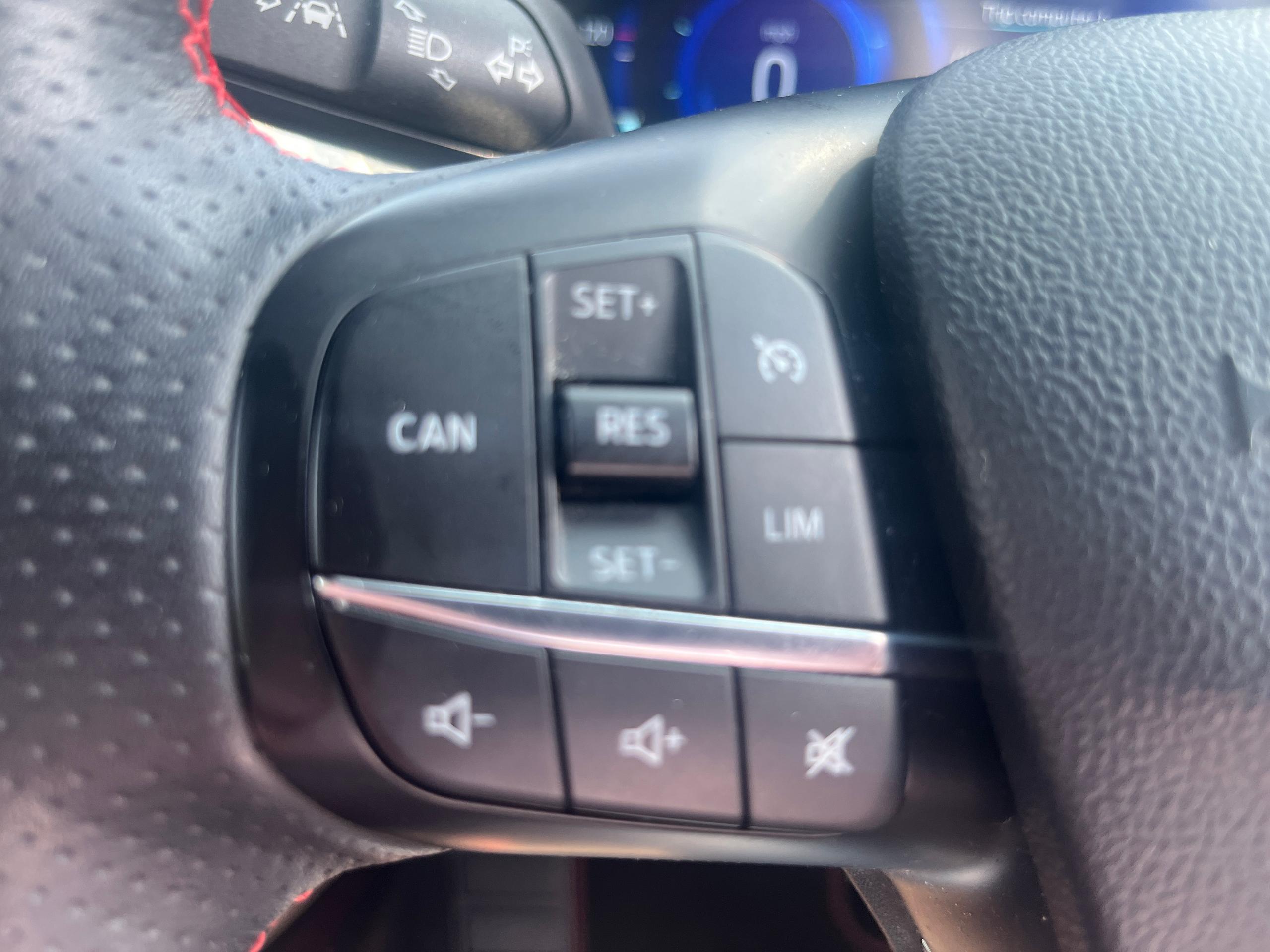 Used Ford FOCUS VE70XOJ 32