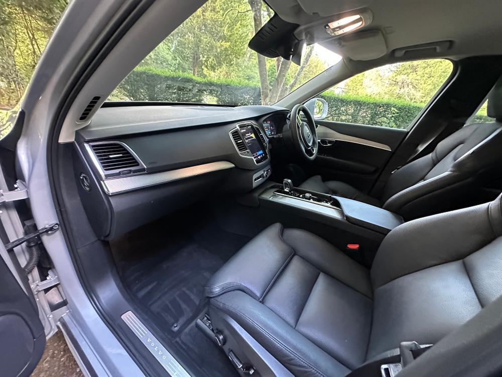 Used Volvo XC90 WF23THK 28